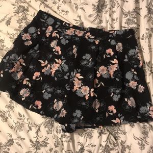 Floral print shorts